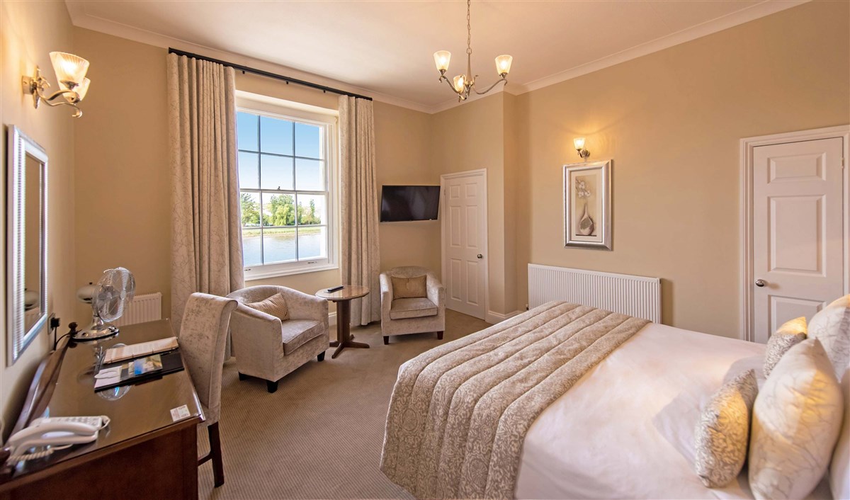 The Imperial Hotel 