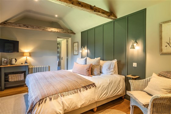 Church Farm bedroom