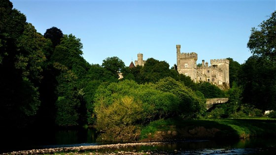 Cliff River Lodge on the Blackwater