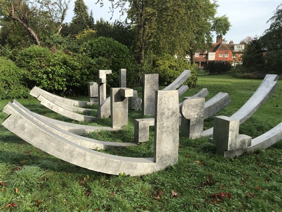 Sculture moderne nei giardini di Wychfield