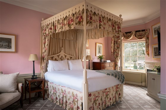 Splendid Room