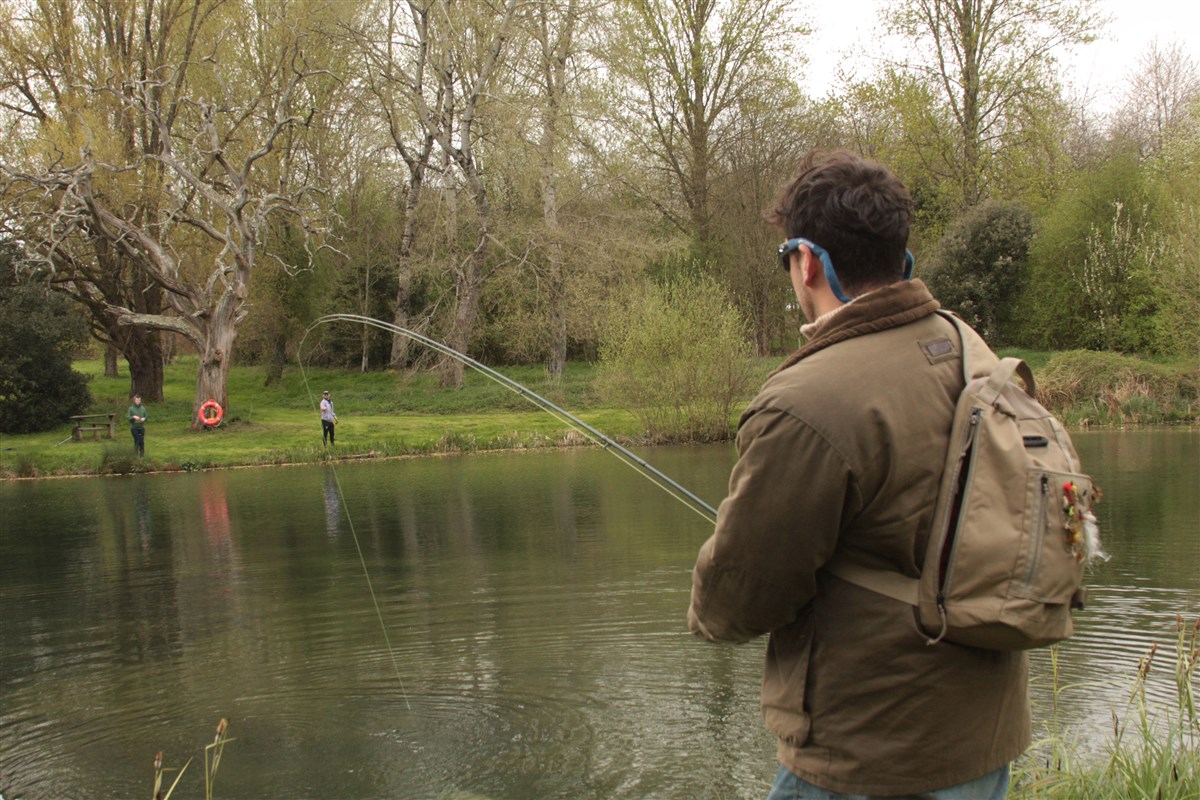 Fishing fish 