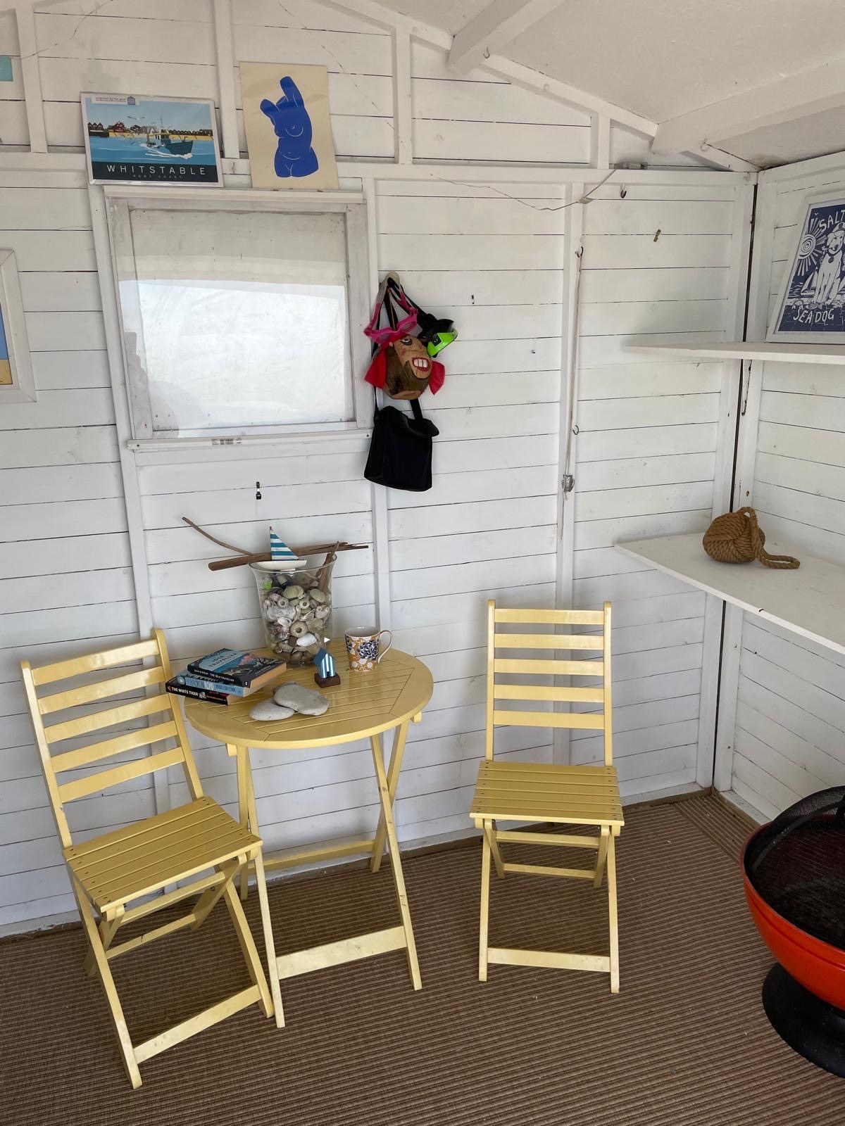 Seating area and Storage