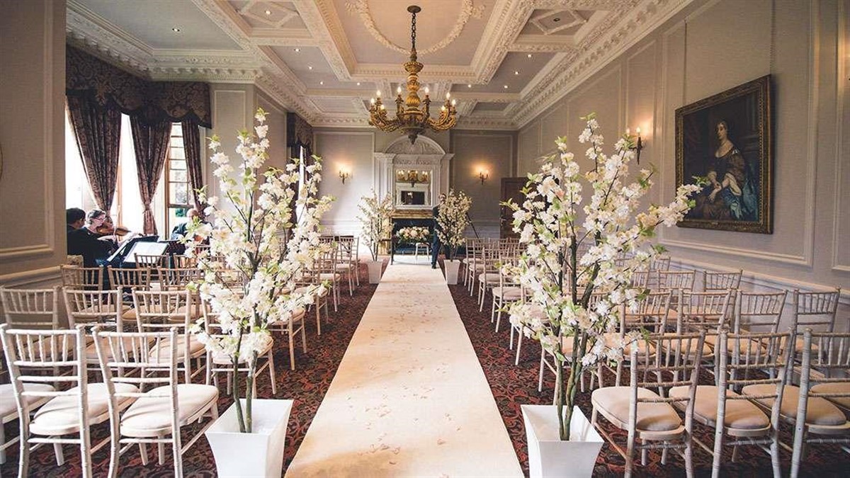Edwardian Room Ceremony