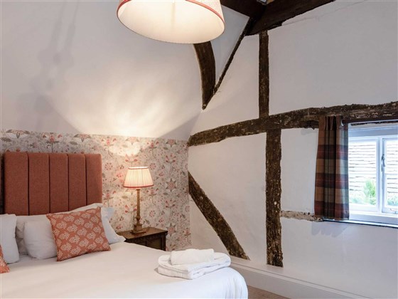 The Richard Onslow,  113 - 117 High St, Cranleigh Village, Surrey, GU6 8AU