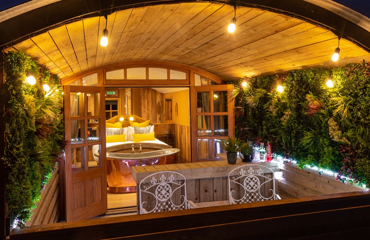 Ashwood Shepherd Hut
