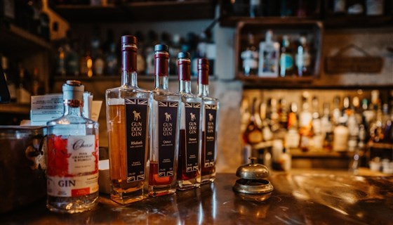 Gin Bar