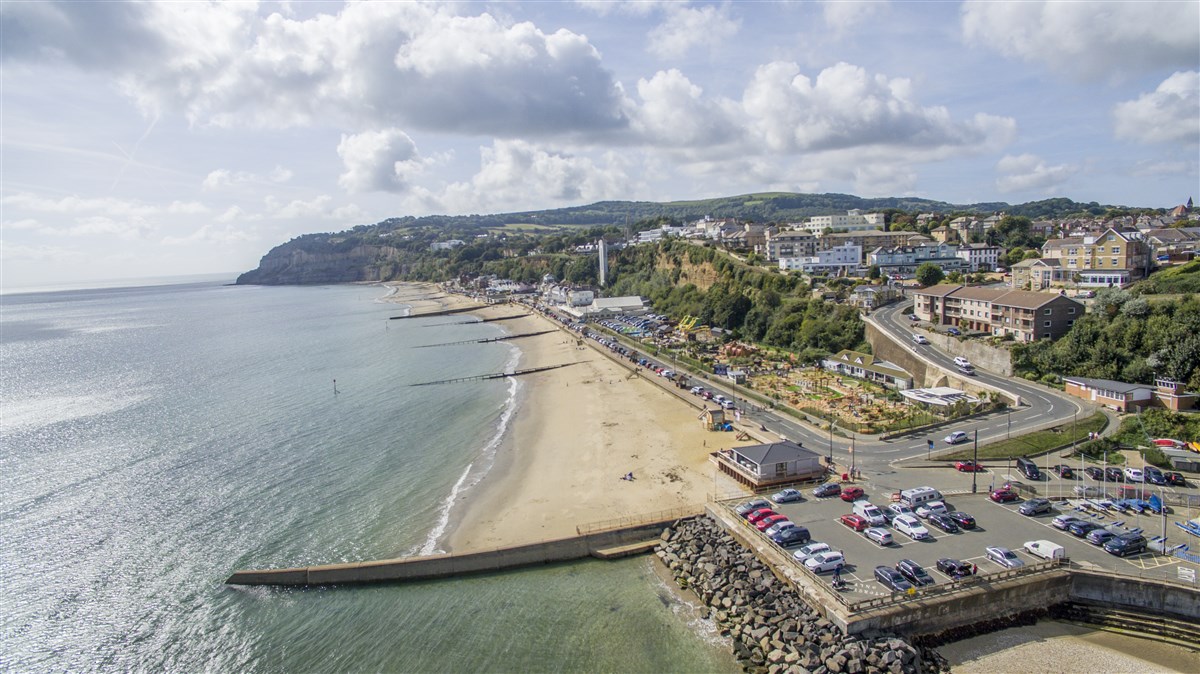 Playa y explanada de Shanklin