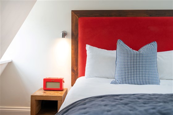 Suite bedroom