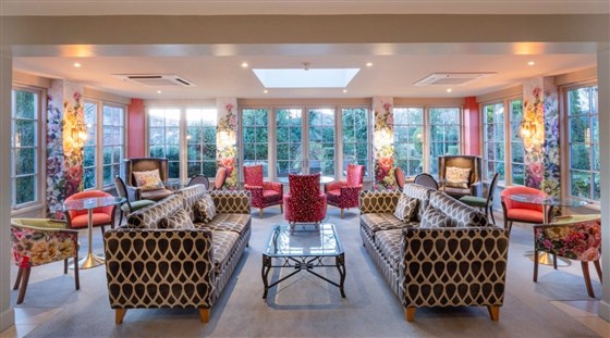 Garden Lounge