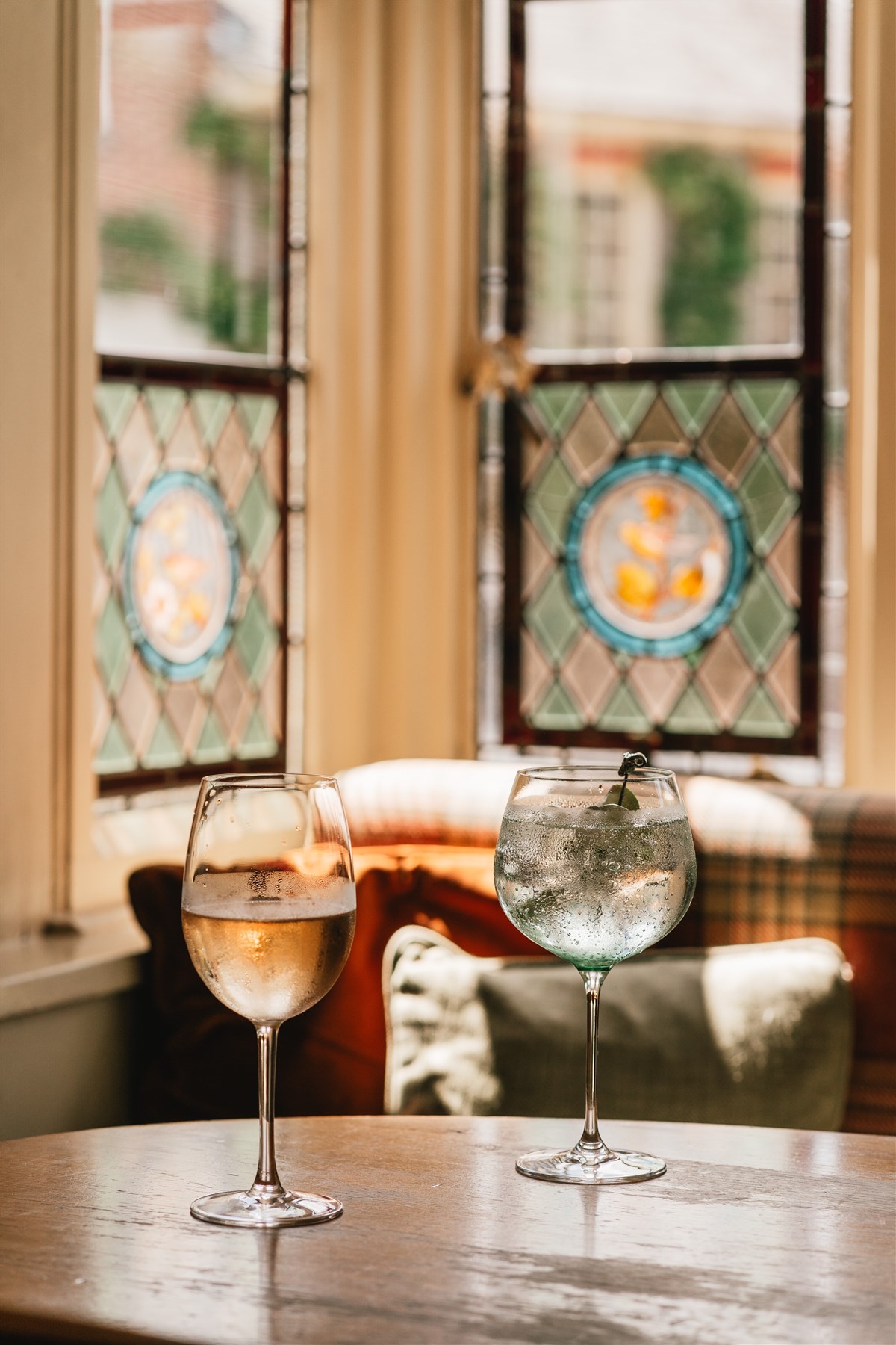 Corner seating in the Bar