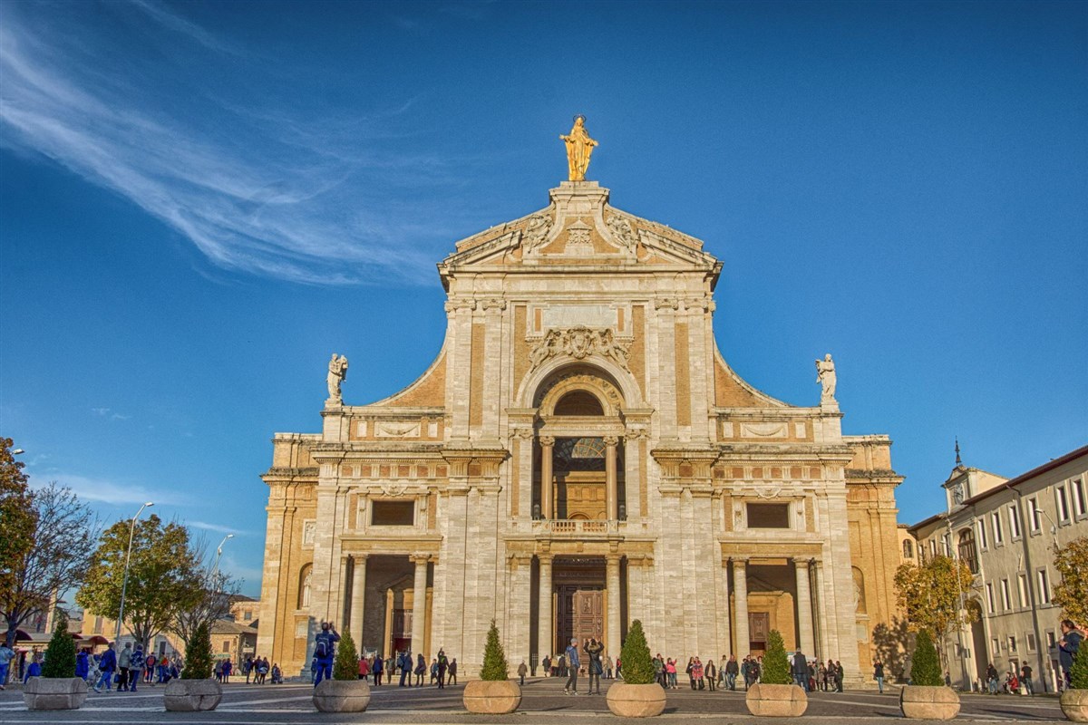 Basílica Santa María de los Ángeles en la Porciúncula