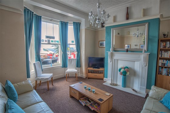 Guest Lounge With Books And Games