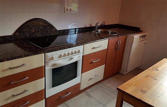 Cucina completamente attrezzata