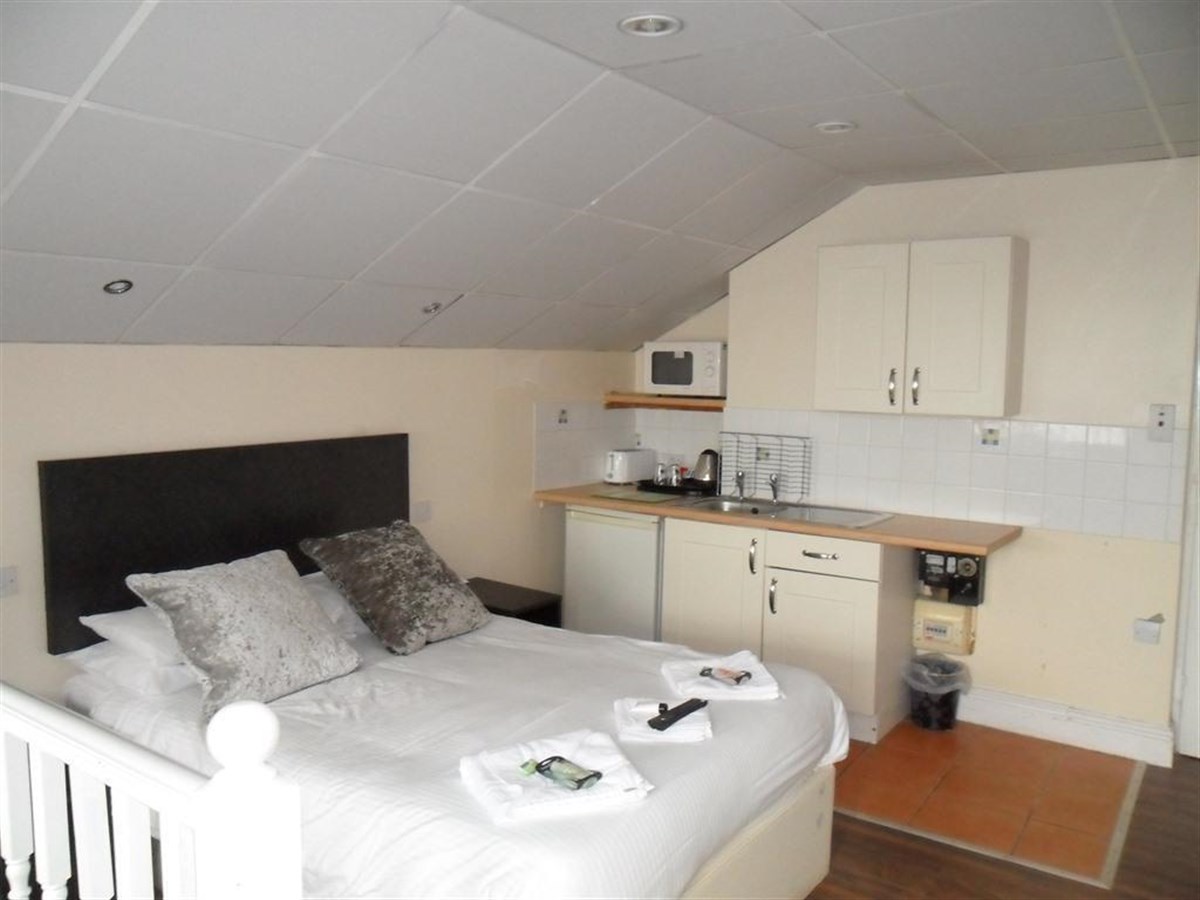 The Beach Hotel and Apartments, Blackpool