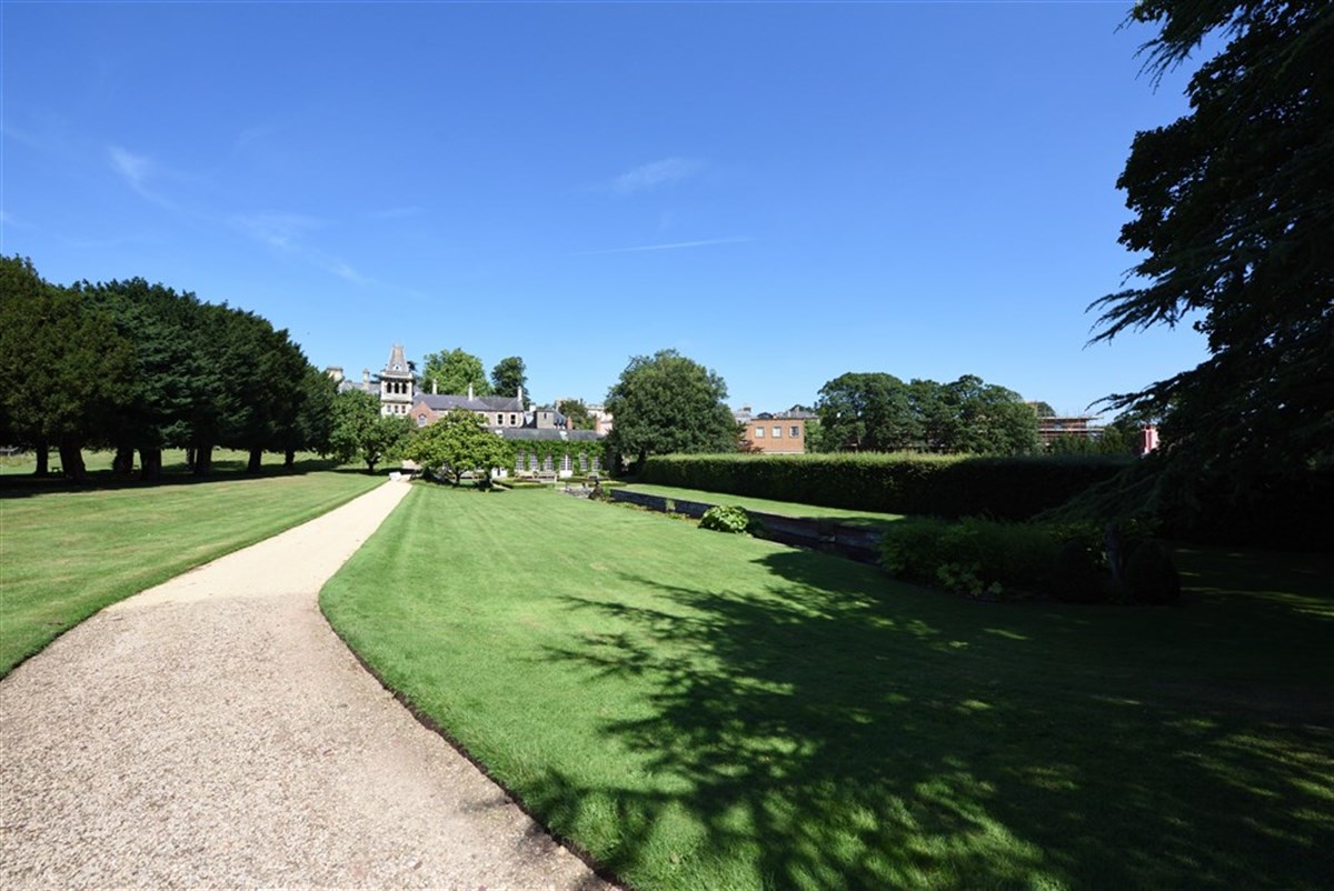 Goldney Hall Garden