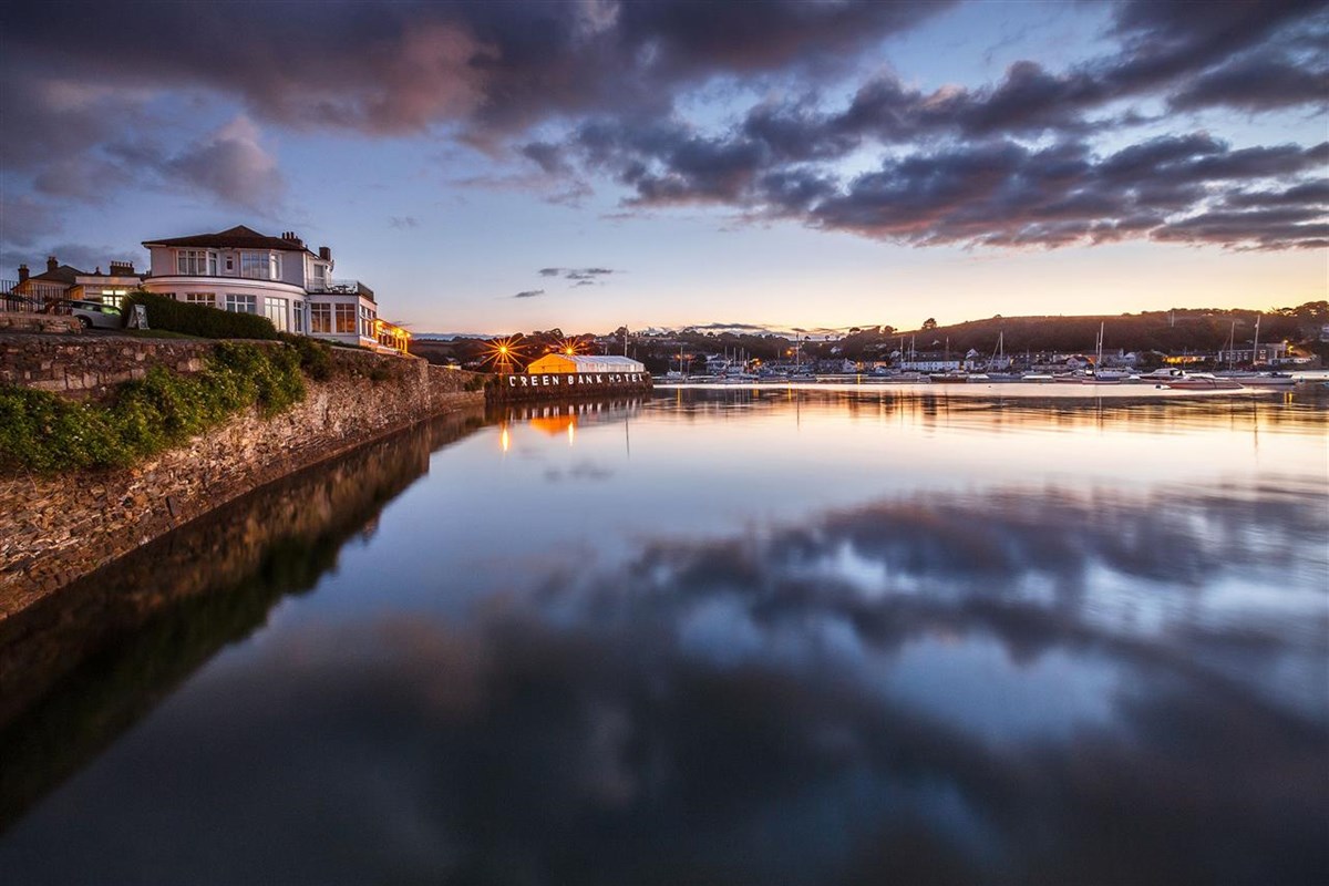 Evening light on the harbour