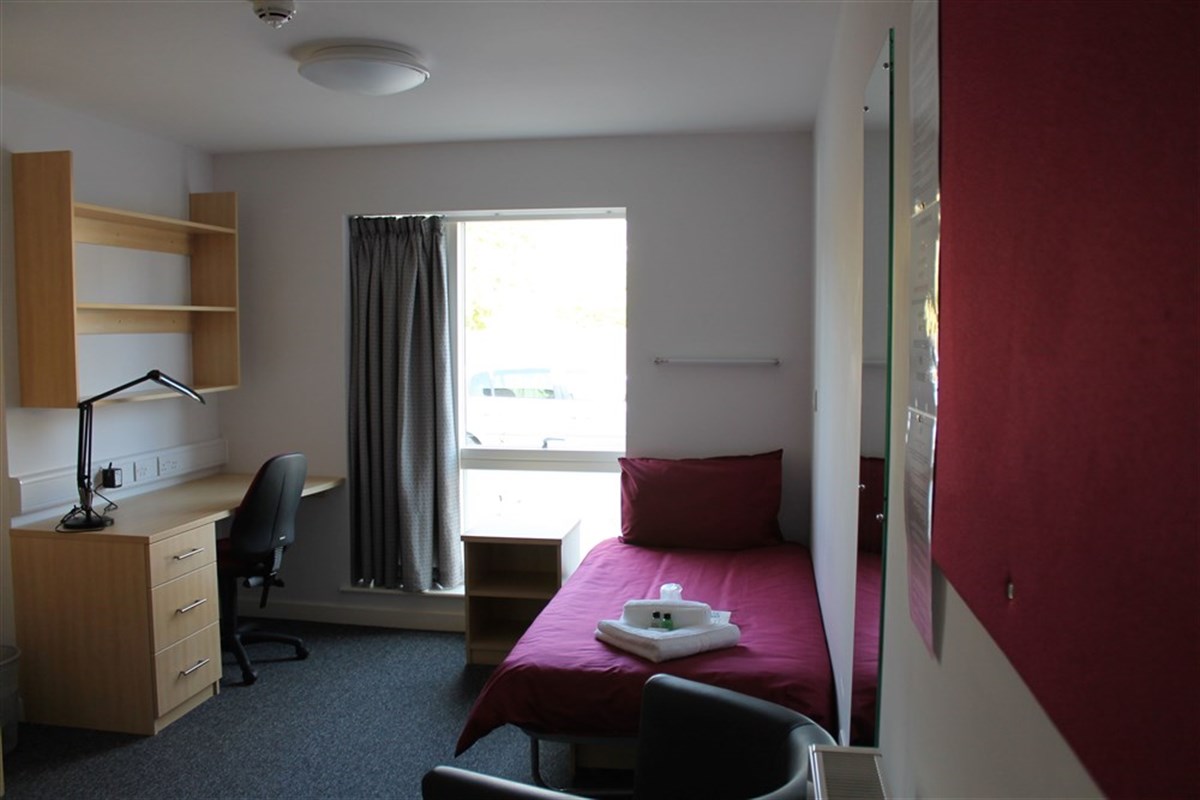 Camera con bagno privato su Histon Road