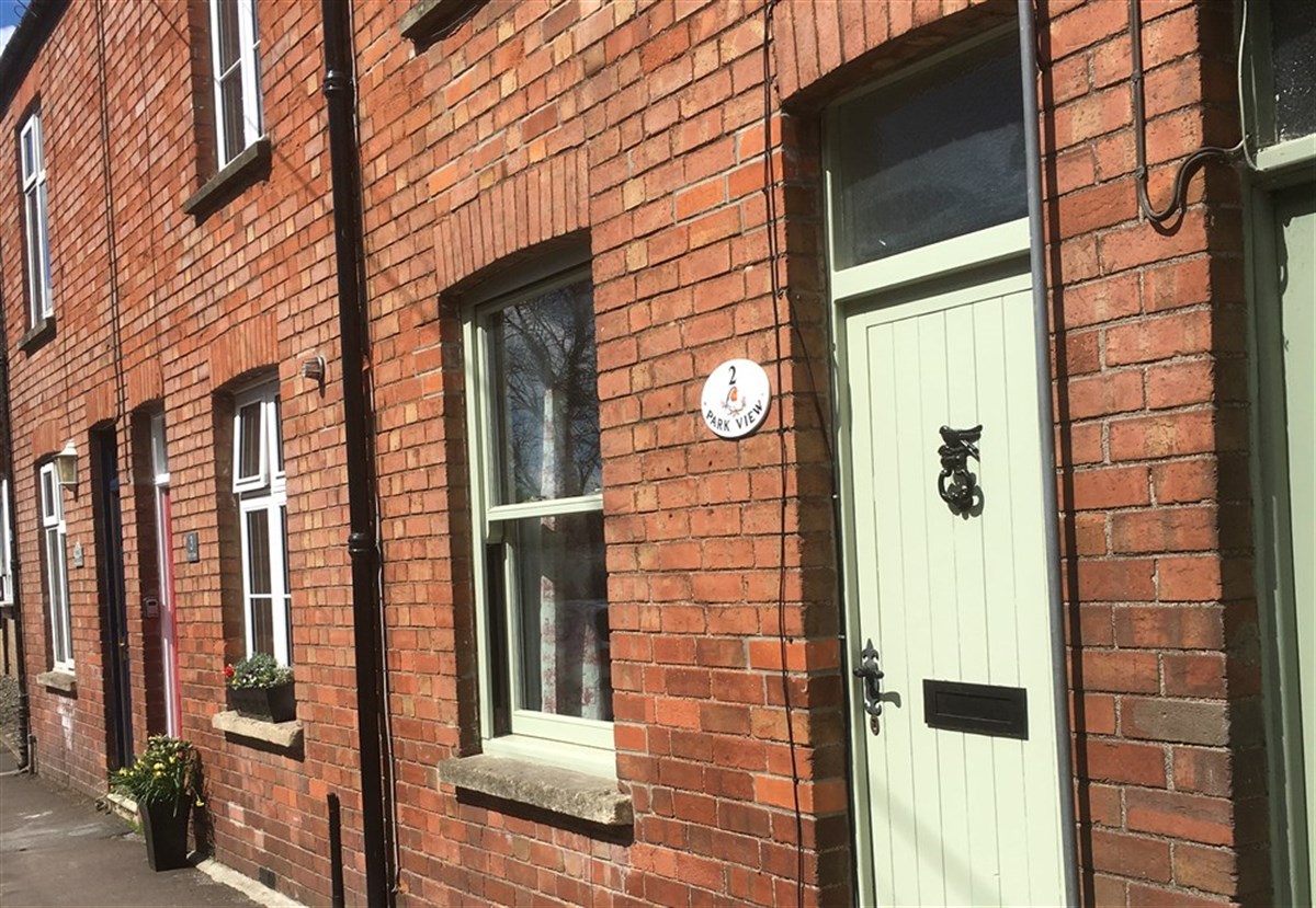 A Casa Branca: 2 Park View, Wells