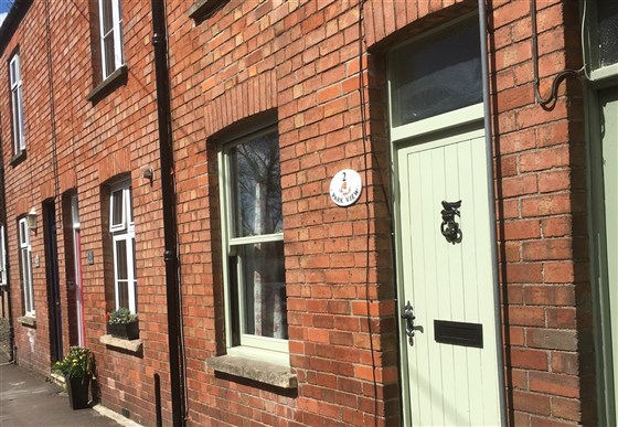 A Casa Branca: 2 Park View, Wells