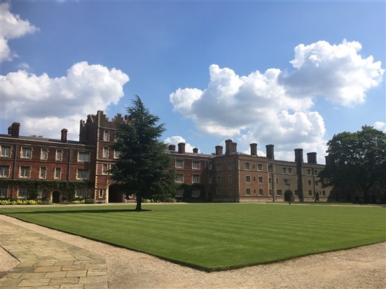 Chapel Court 