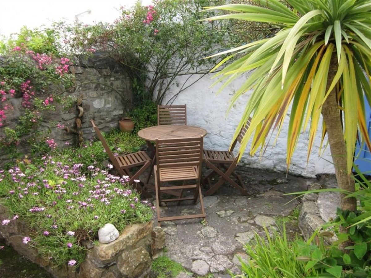 Small courtyard