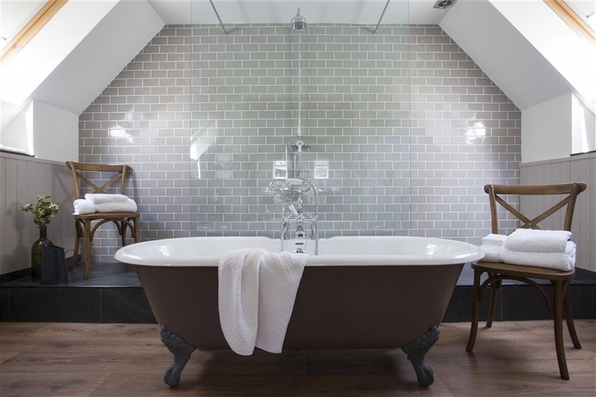 The Loft's bathroom