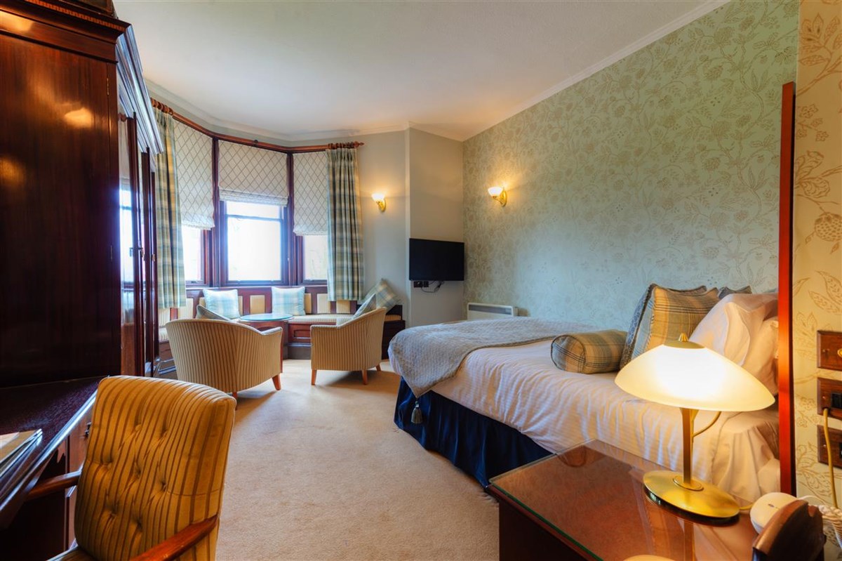 Manor House room