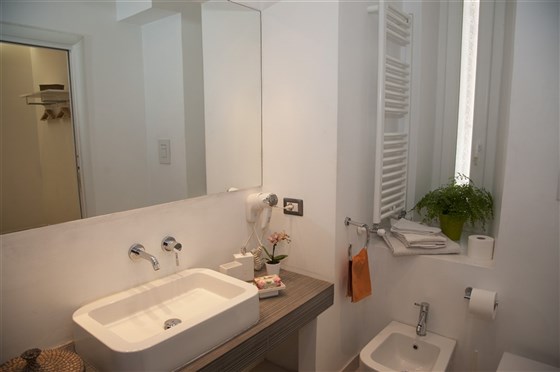 2 bagno camera matrimoniale
