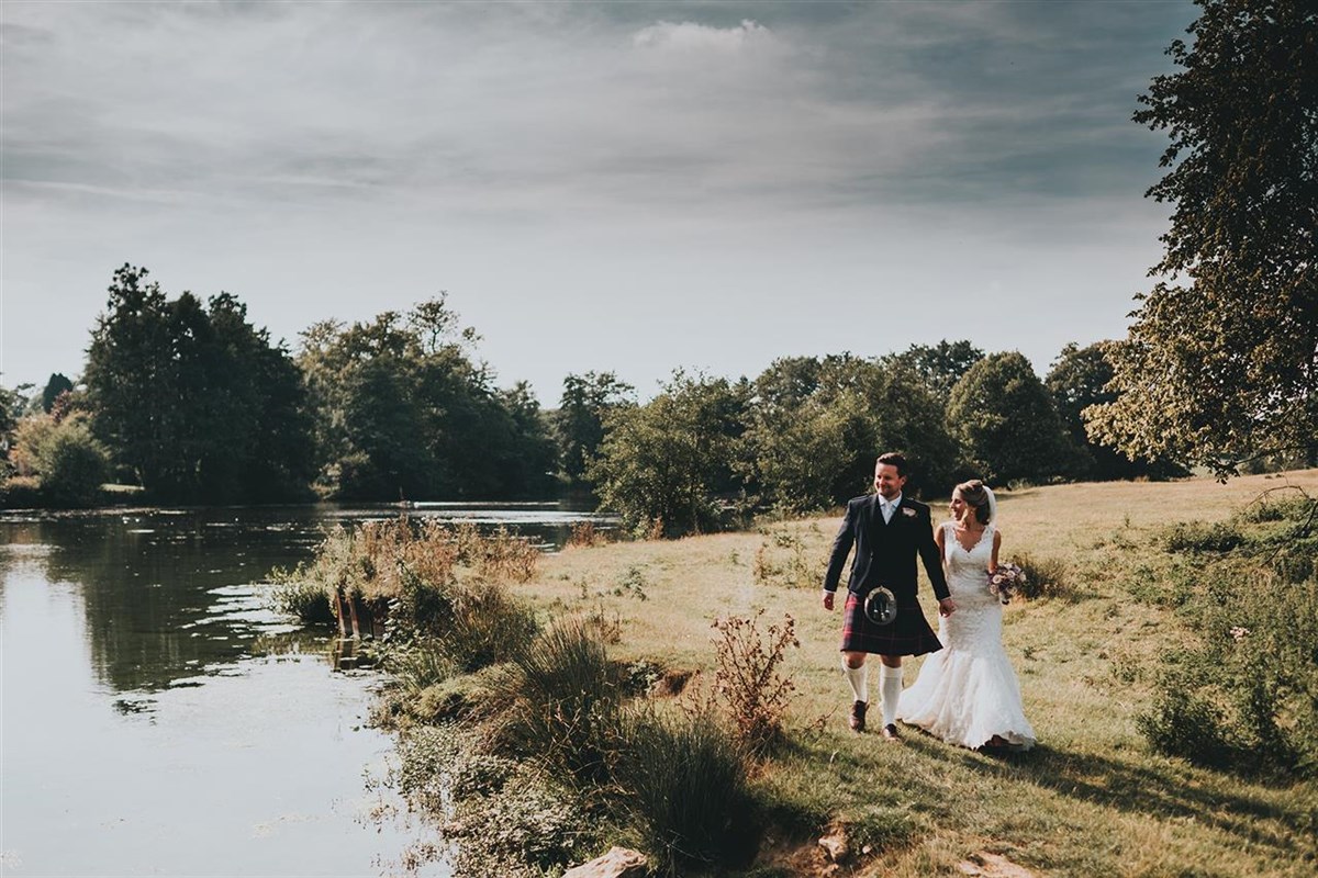Newlyweds in the grounds