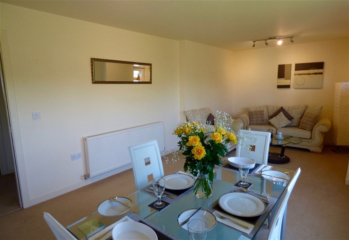 The Barony Suite Apartment, Cambuslang