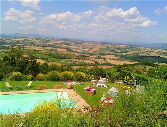 pool panorama