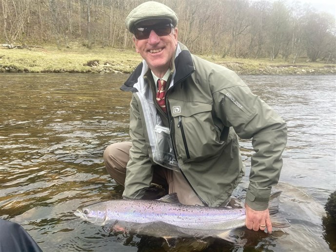 Mark Purvis with his 16lber at Dinnet in April 2024