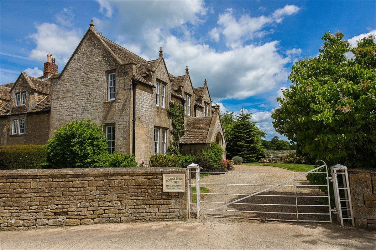 Pickwick Lodge Farm, Pickwick
