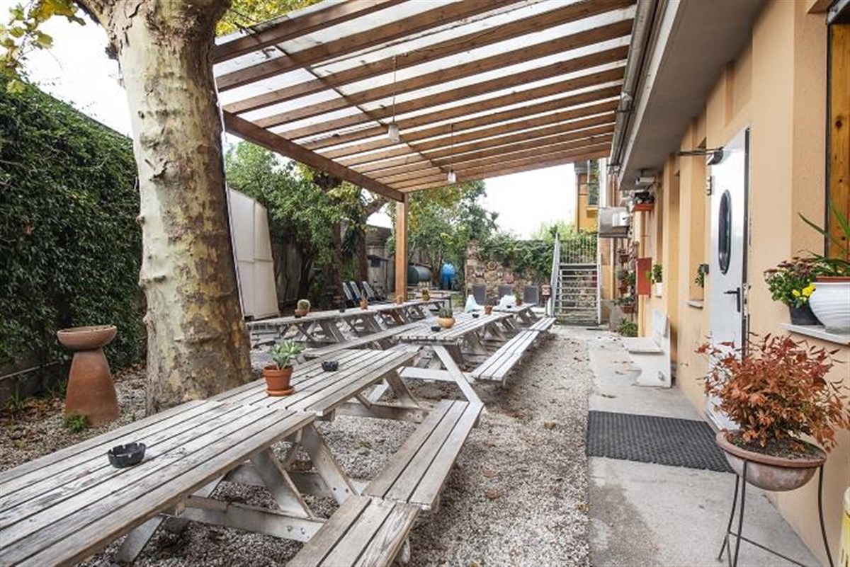 Outdoor Terrace