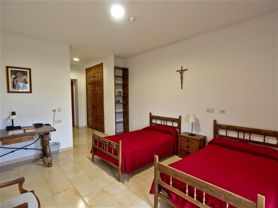 Double Room Twin beds
