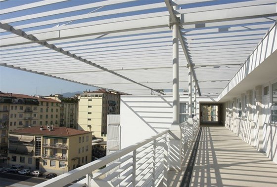 Esterno