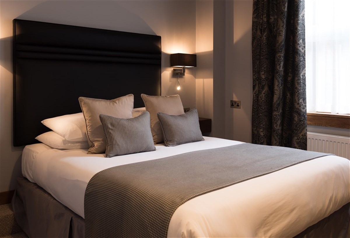 Quarto Duplo Standard