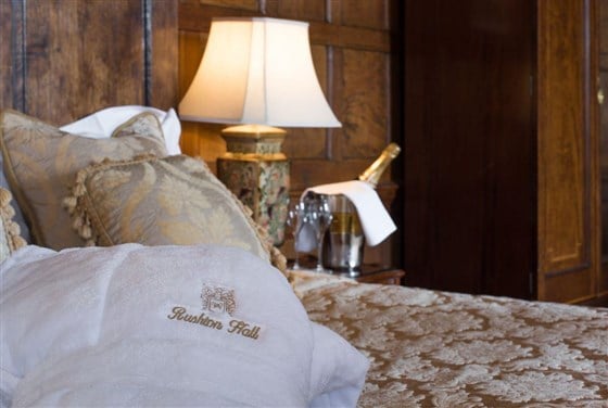Four Poster Room