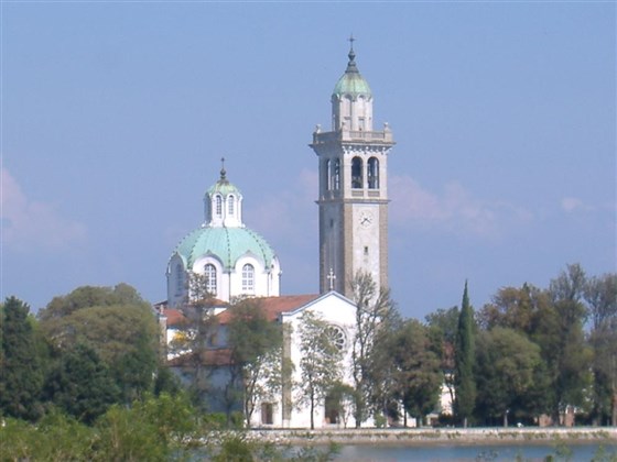 Externo (fuente Wikipedia)