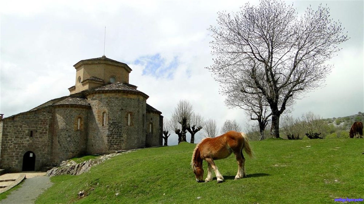 Santuario de San Miguel de Aralar