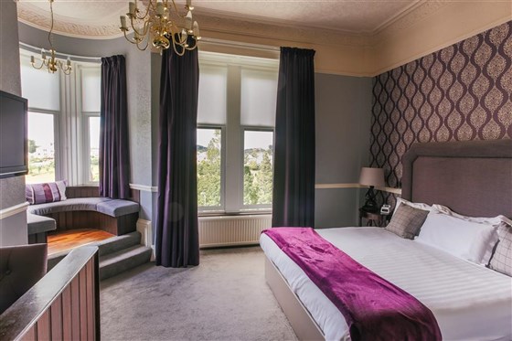 Signature bedroom with great views from the turret