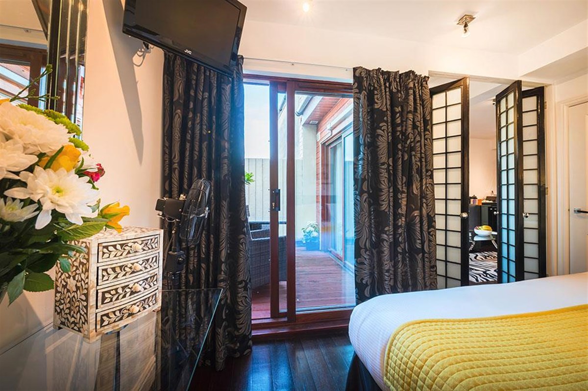 Suite Naples
