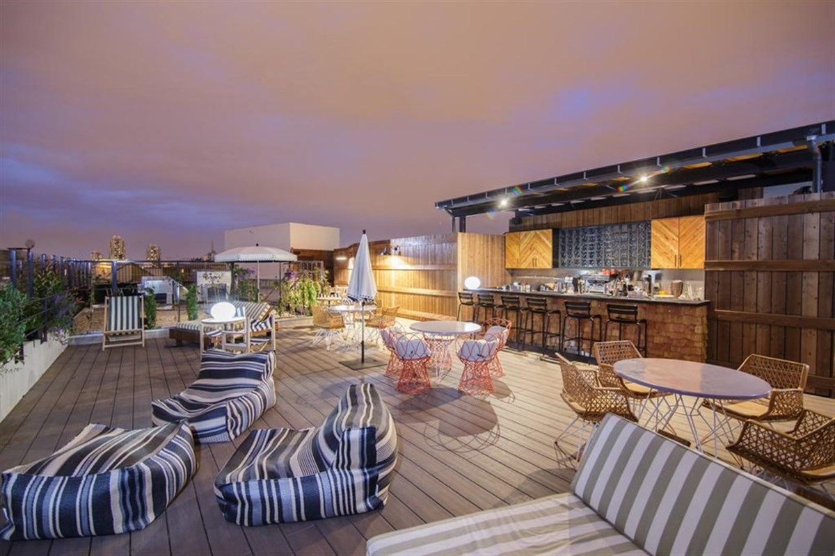 Terrasse sur le toit