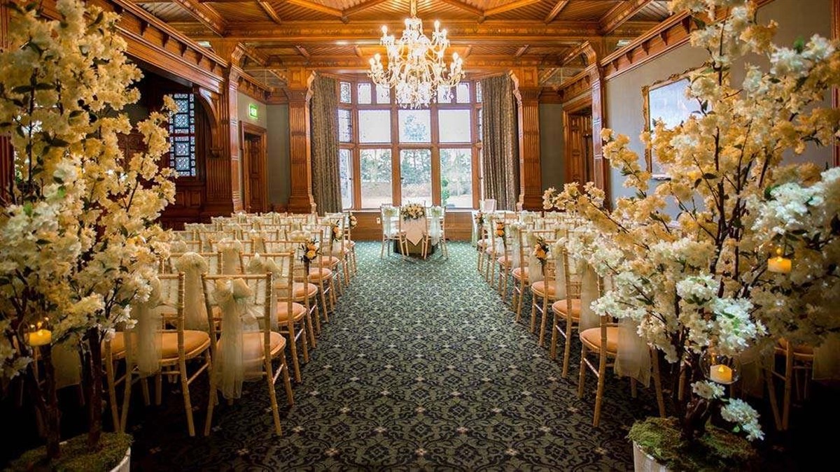 The Oak Room - ceremony