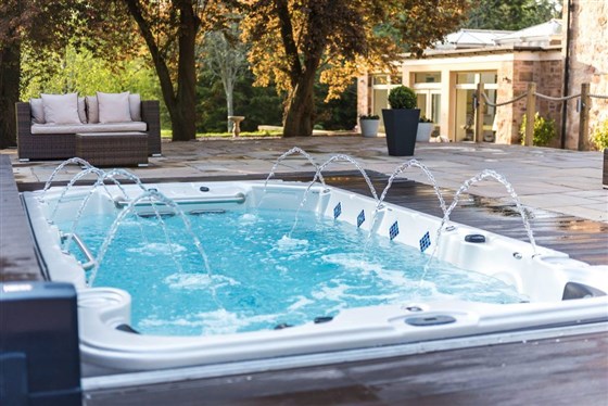 Swim Swim Spa 