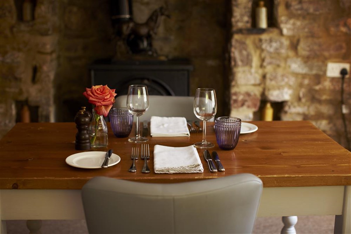 Dining in the Tudor Room