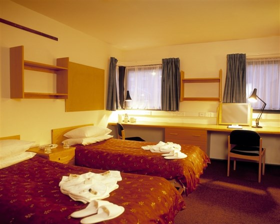 Twin En Suite Bedroom