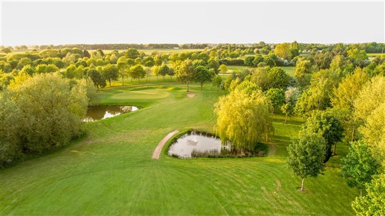 Terrain de golf