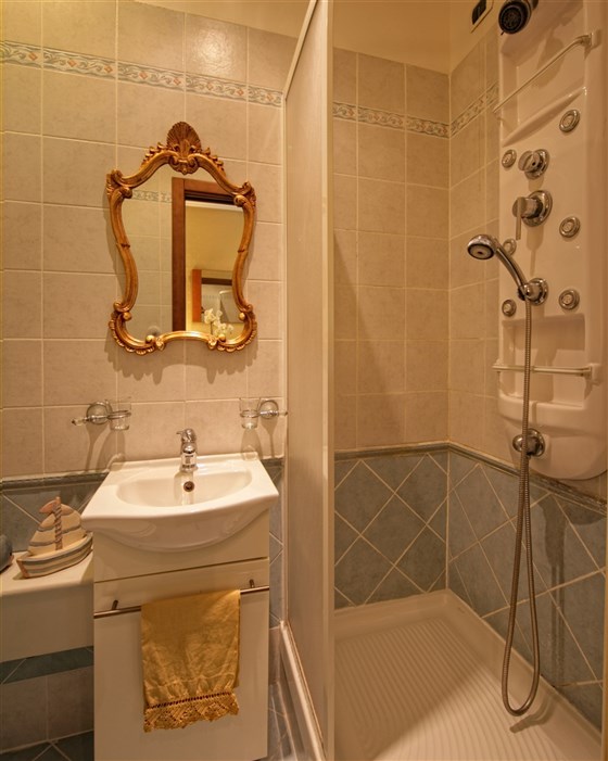 Jacuzzi Doccia